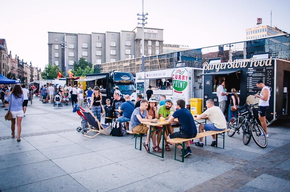 W piątek rozpoczyna się zlot food trucków na Rynku. Rozdajemy vouchery na posiłki