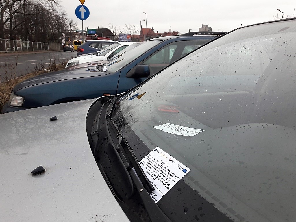 Dzień dobry Katowice. Kierowcy nie będą już parkowali na ul. Sądowej