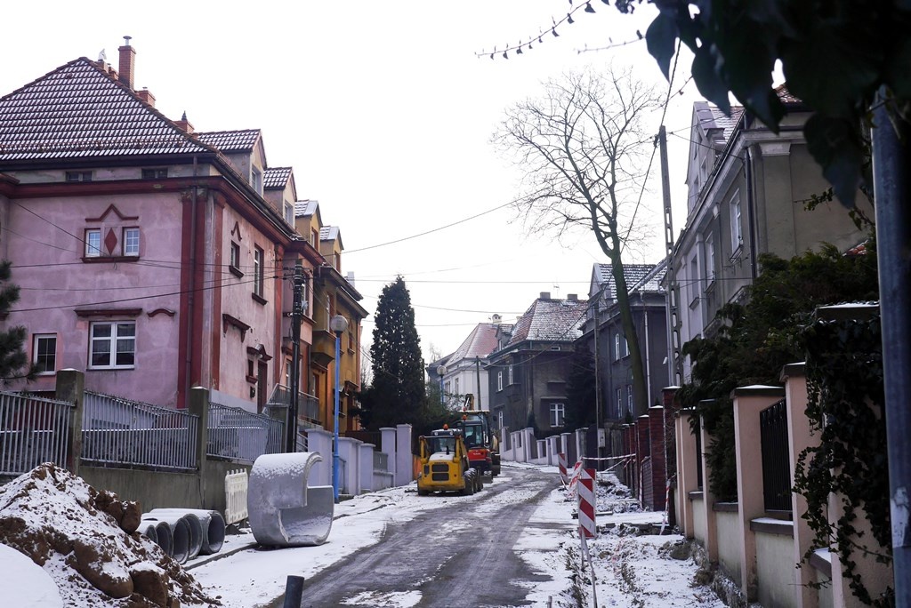 Trwa remont ulicy w centrum Katowic