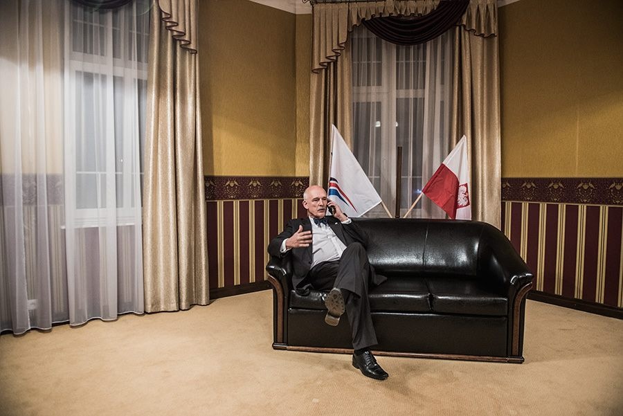 Janusz Korwin-Mikke rezygnuje z Europarlamentu. Ogłosił to w Katowicach