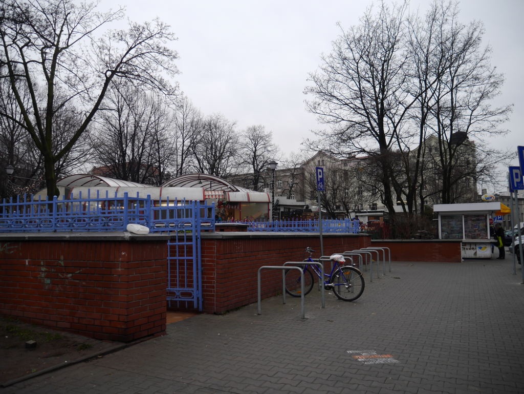 Co dalej z targowiskiem na Placu Miarki? Wiele zależy od tego, co stanie się z podziemiami