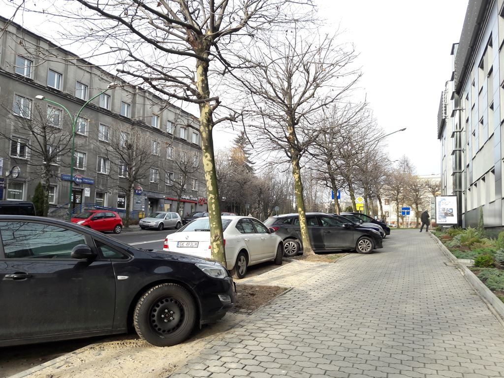Nowe miejsca parkingowe przy ul. Sokolskiej