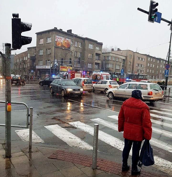 Cztery potrącenia pieszych jednego dnia. Policja apeluje do kierowców