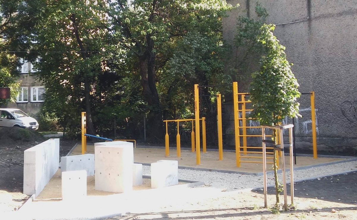 Darmowa siłownia w Katowicach. Powstaje street workout park