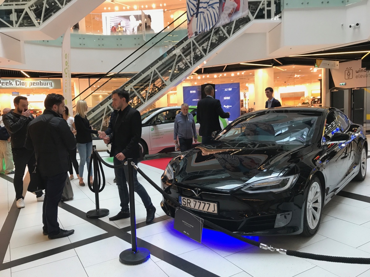 Dzień dobry Katowice. Będzie można wypożyczyć samochody elektryczne na minuty