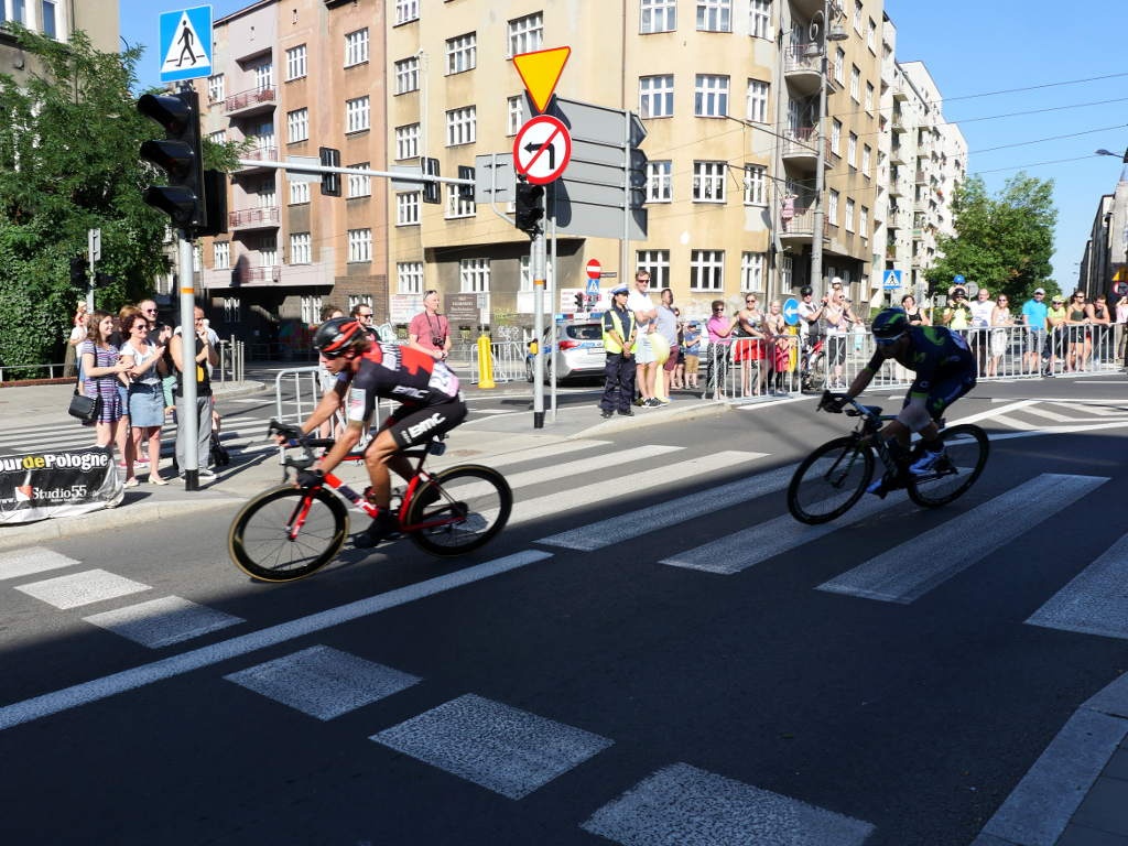 Będą zmiany na ruchliwym skrzyżowaniu w centrum Katowic. Powstaną przejazdy rowerowe