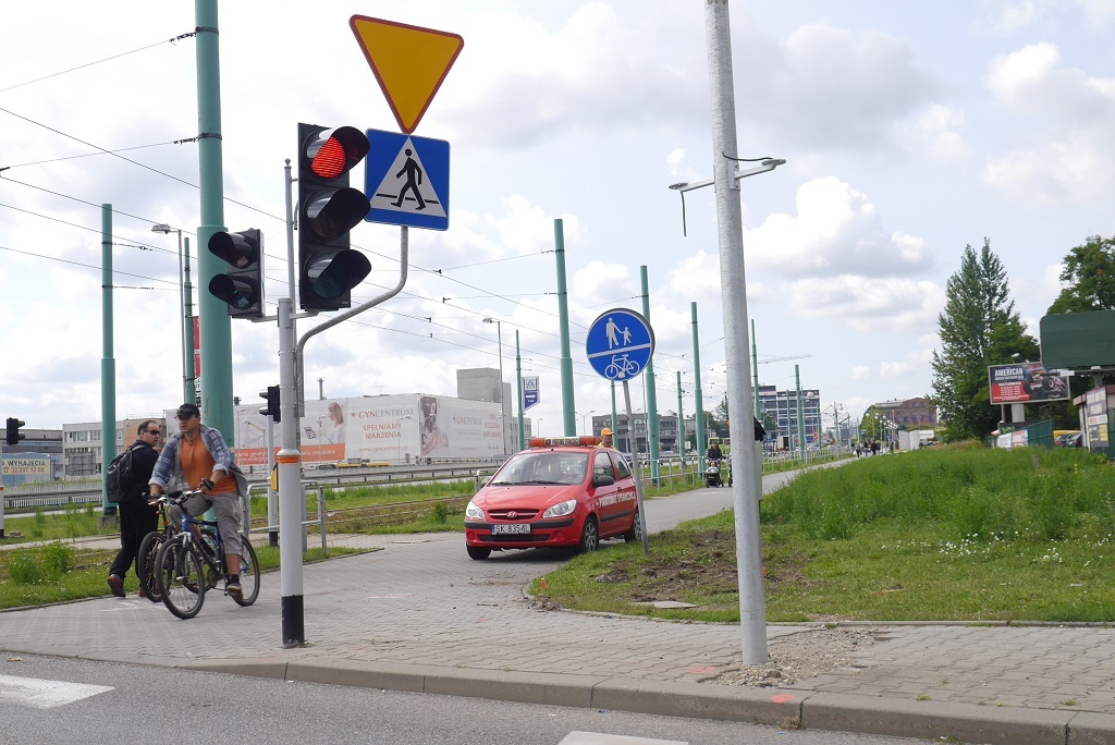 Będą utrudnienia na ul. Chorzowskiej. Trwa modernizacja sygnalizacji
