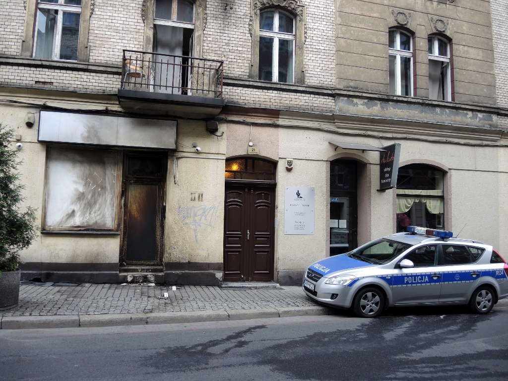 Sklep z dopalaczami w centrum Katowic został podpalony