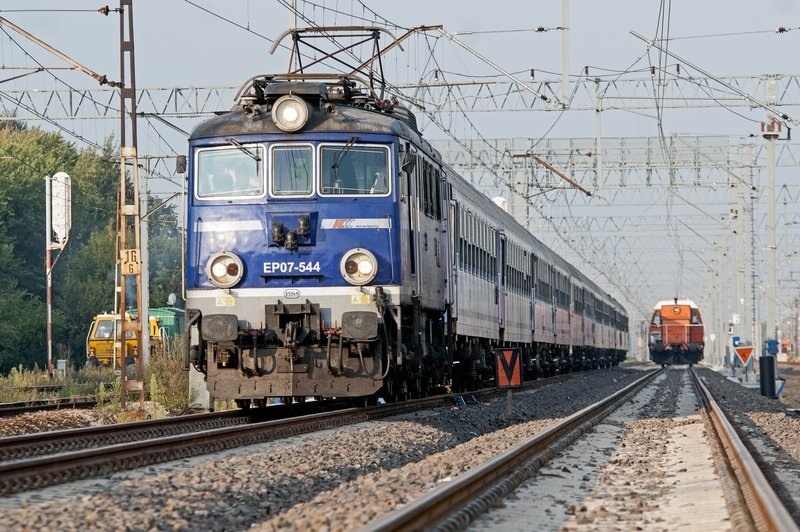 Szybciej pociągiem z Katowic do Częstochowy
