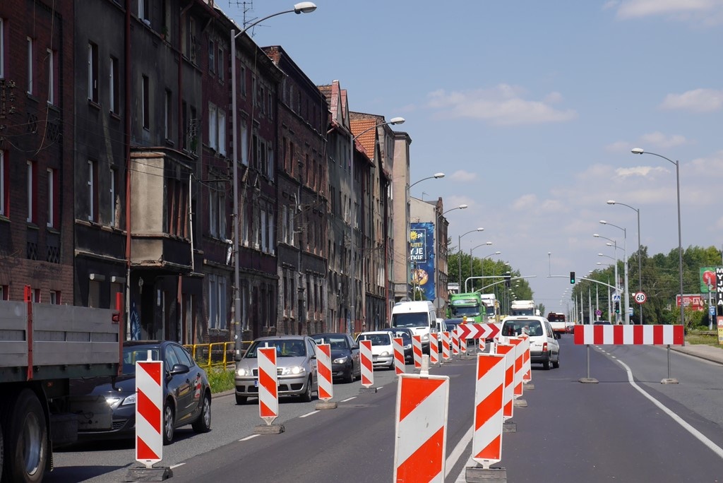 Ruszył remont drogi w Chorzowie. Są utrudnienia w kierunku Katowic