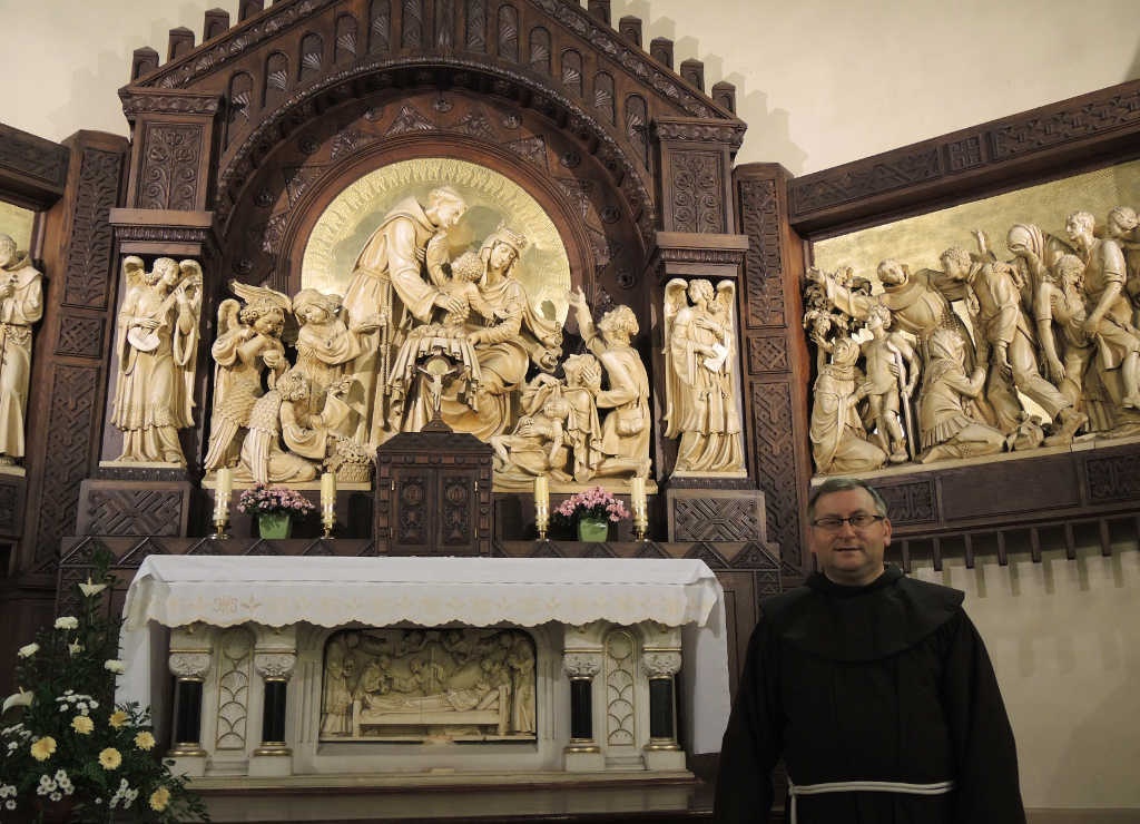 Korniki zniszczyły ołtarz w Bazylice Franciszkanów w Panewnikach