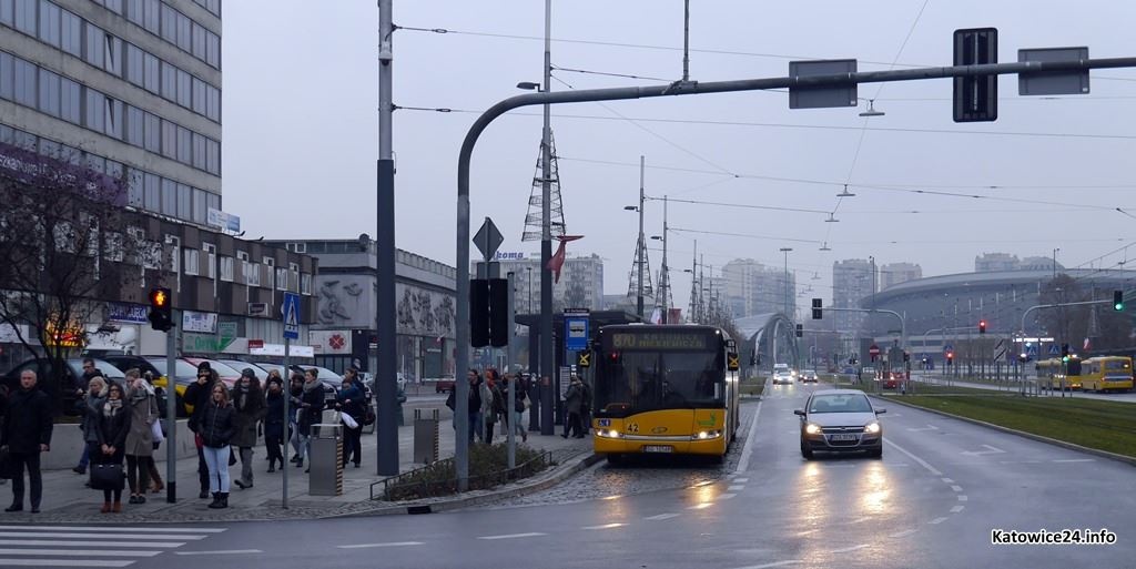 Dzień dobry Katowice. Będzie zimno i deszczowo
