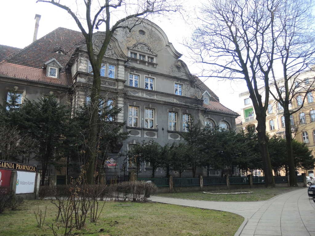 Alarm bombowy w centrum Katowic