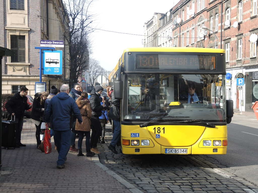 Zmiany w kursowaniu autobusów. Mniej połączeń z przystanku Katowice Drzymały
