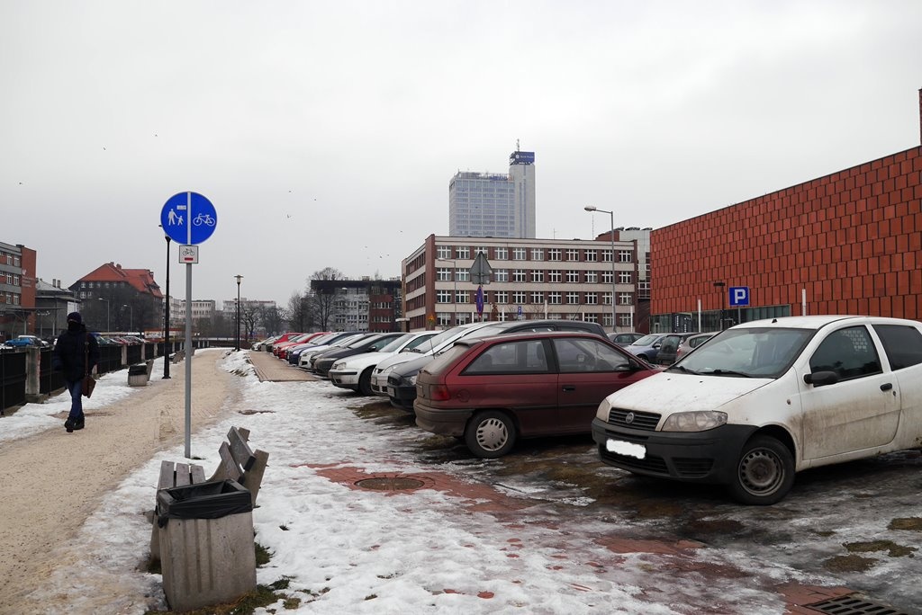 Na jednej z ulic mandaty za nielegalne parkowanie będą wyższe