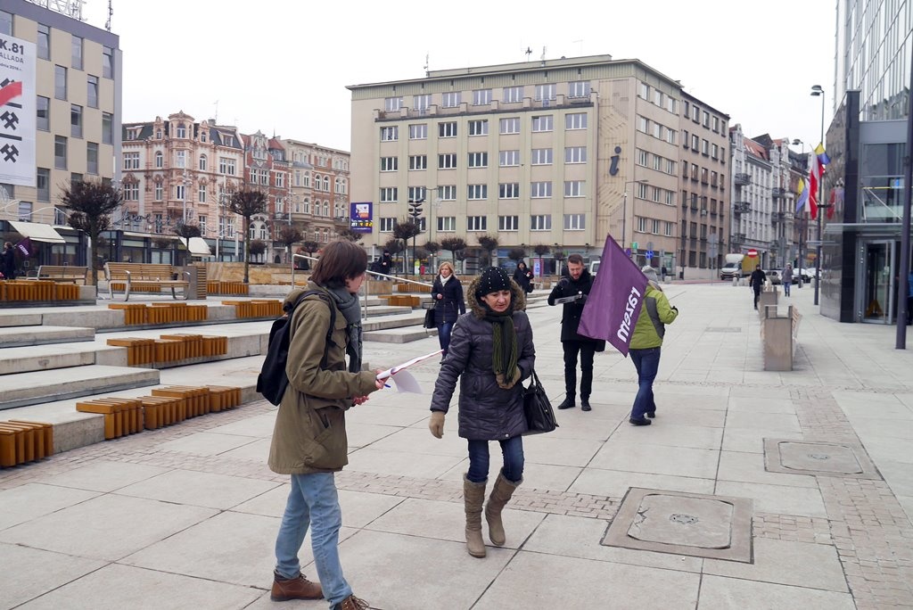 Razem i ZNP zbierają podpisy na Rynku