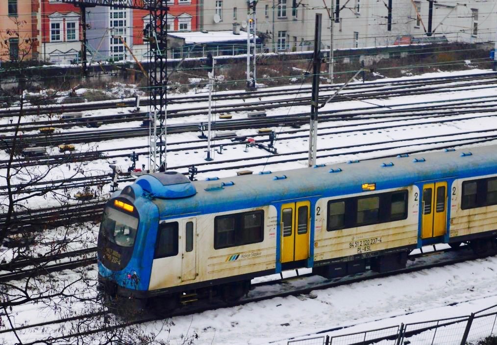 W trzy dni prawie 8,5 tys. osób przesiadło się z samochodów do pociągów