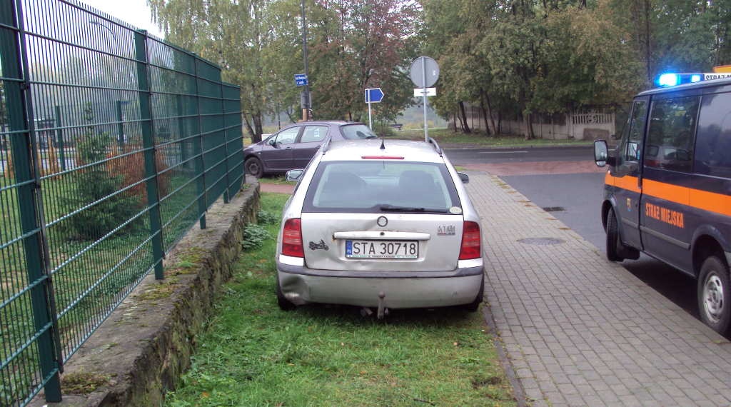 Straż miejska bierze się za kierowców na Tysiącleciu