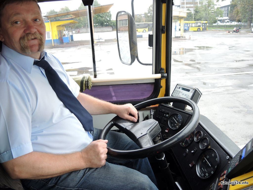 Ostatni kurs Ikarusa w Katowicach. Dziś pożegnanie węgierskich autobusów