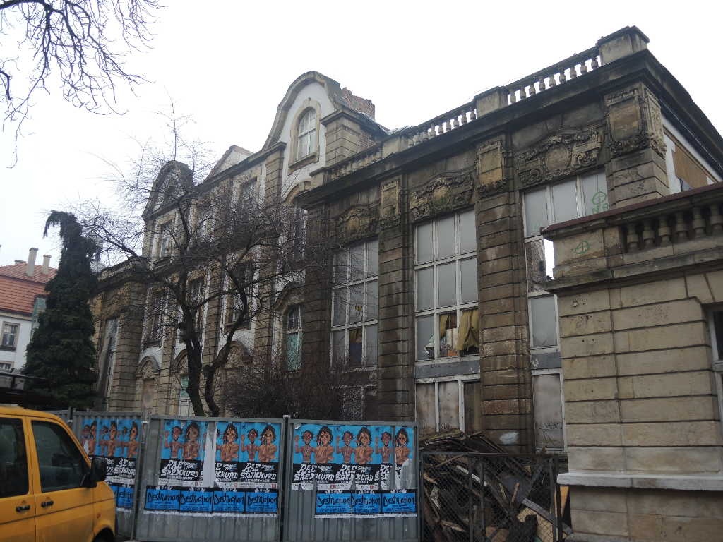 Trwają prace w starym dworcu. Za rok to ma być zupełnie inny obiekt