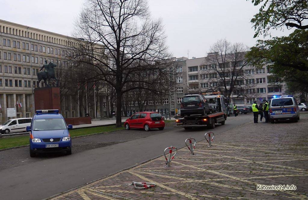 Przy okazji Święta Niepodległości straż miejska odholowywała samochody
