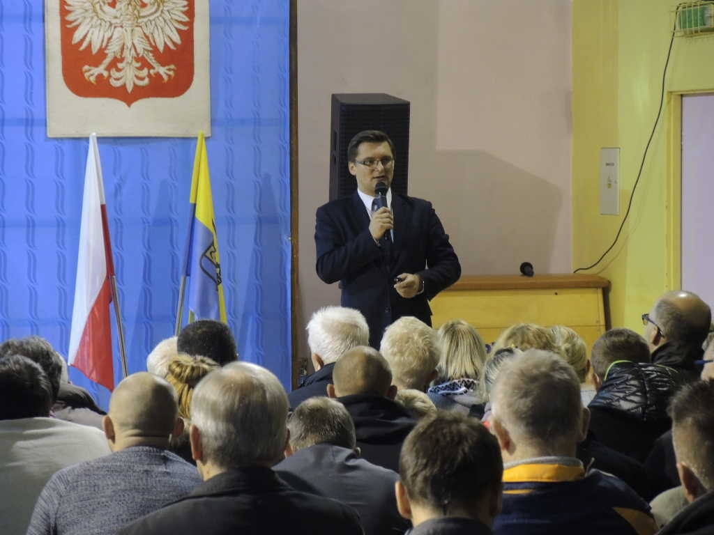 Niebezpieczne skrzyżowanie i przeprowadzka poradni Aniołów Stróżów - problemy Załęża