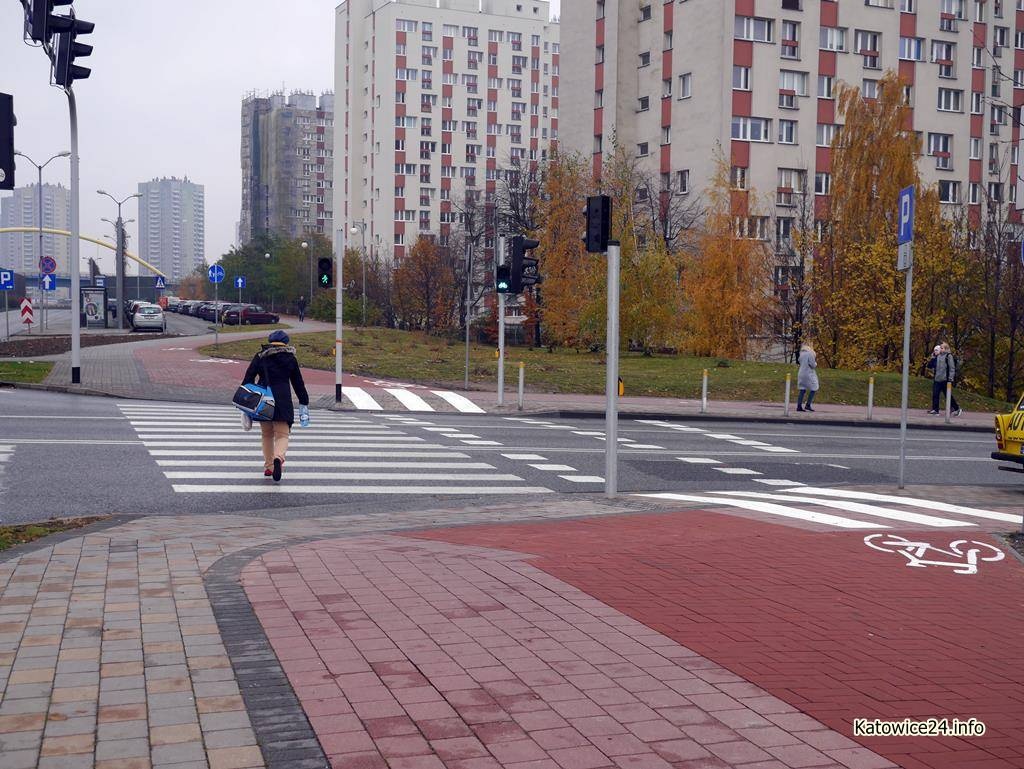 Dwa nowe przejazdy dla rowerzystów w centrum Katowic
