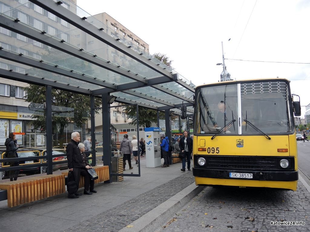 To ostatnie tygodnie Ikarusów w Katowicach. Znikną z dróg do końca roku