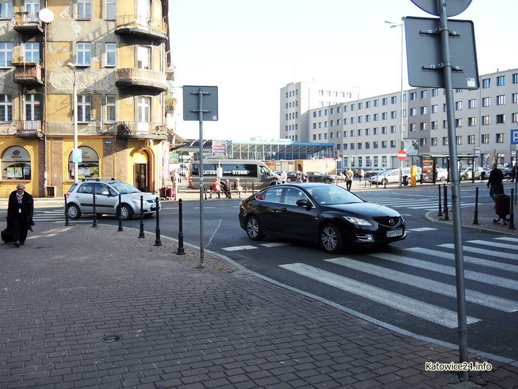 Policjant przejechał kobietę na pasach. Dziś eksperyment procesowy w tej sprawie