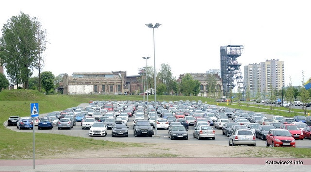 Trwają prace nad wprowadzeniem opłat za parkowanie w strefie kultury