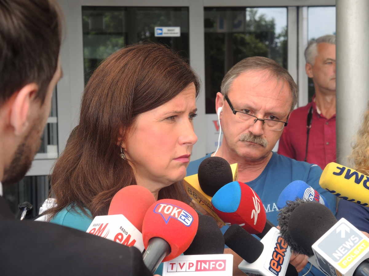 Pierwsze zarzuty w sprawie śmierci 19-latka przed dworcem PKP