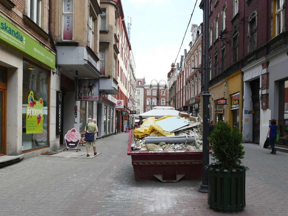 Robisz remont? Za darmo będą odbierać gruz