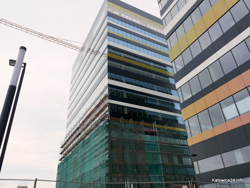 Skanska zmienia plany inwestycji przy Al. Roździeńskiego