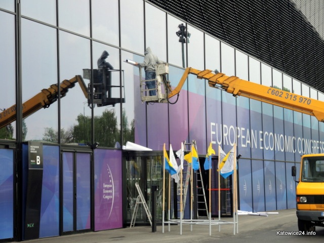 W środę rozpoczyna się Europejski Kongres Gospodarczy. Może być problem z parkowaniem