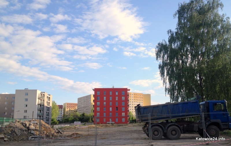 Rozpoczęła się budowa kolejnego budynku TBS na Osiedlu Różanym