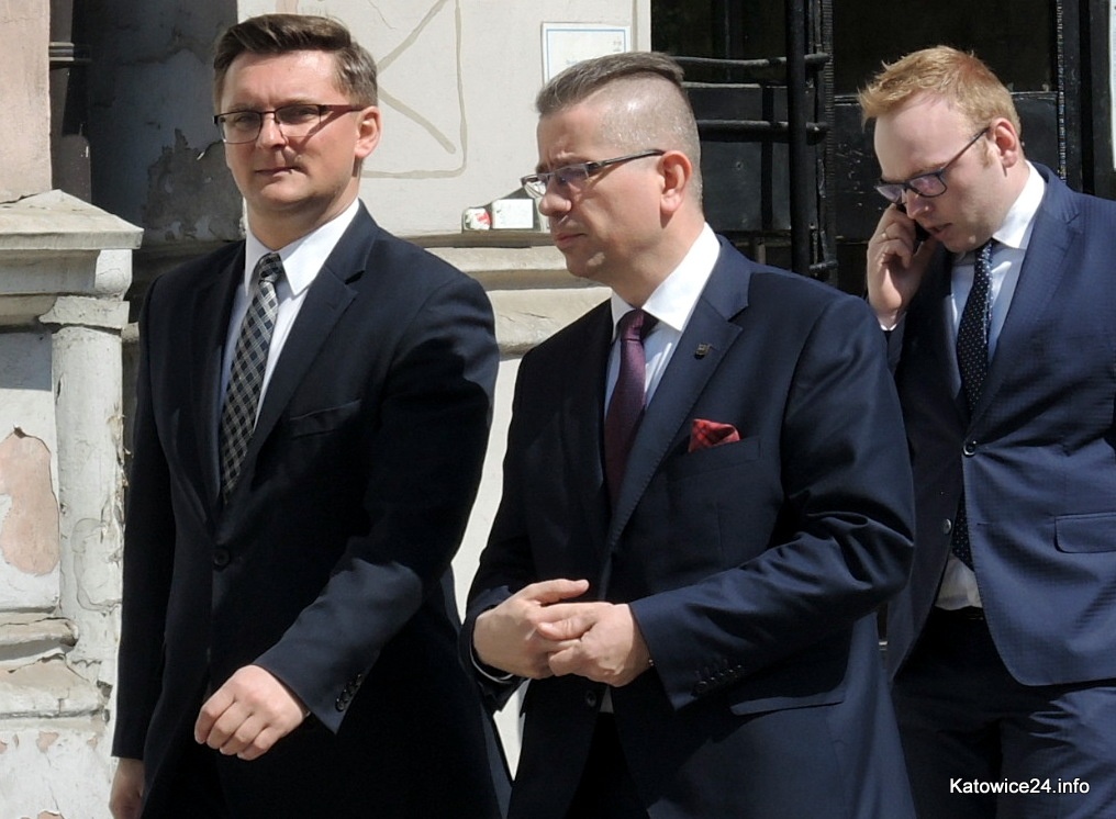 Wiceprezydent Katowic zaskakuje... fryzurą