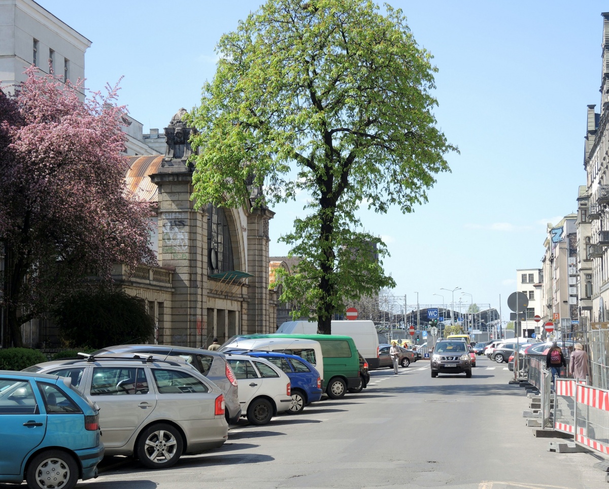 Dworcowa deptakiem, Tylna Mariacka dwukierunkowa