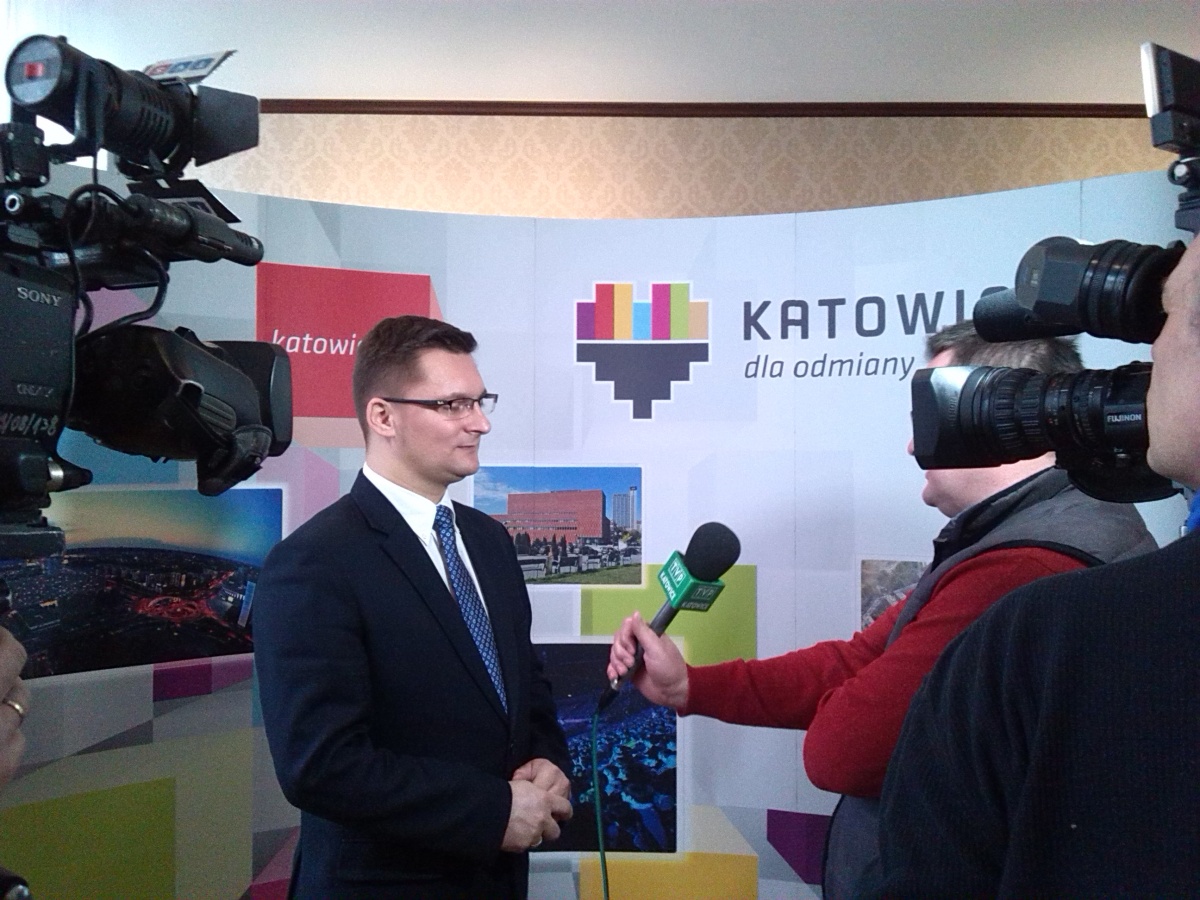 Miasto wycofało się z zamiaru likwidacji dwóch szkół. Koalicja przetrwała