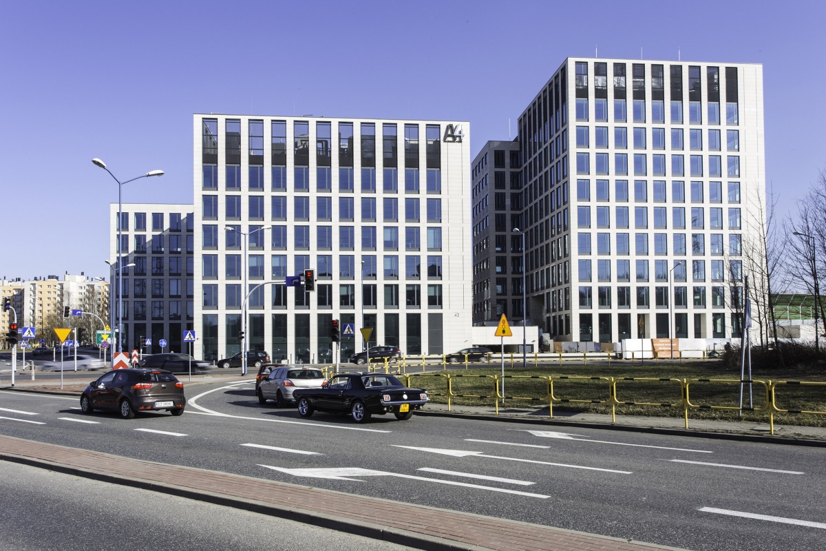 IBM nie zajmie drugiego biurowca przy autostradzie A4