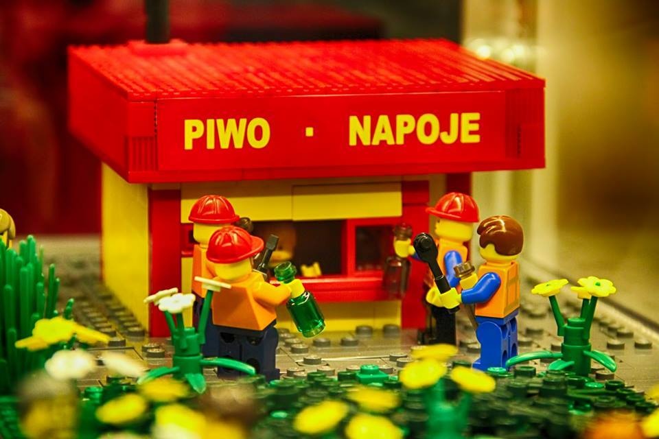 Biznes zbudowany z klocków lego