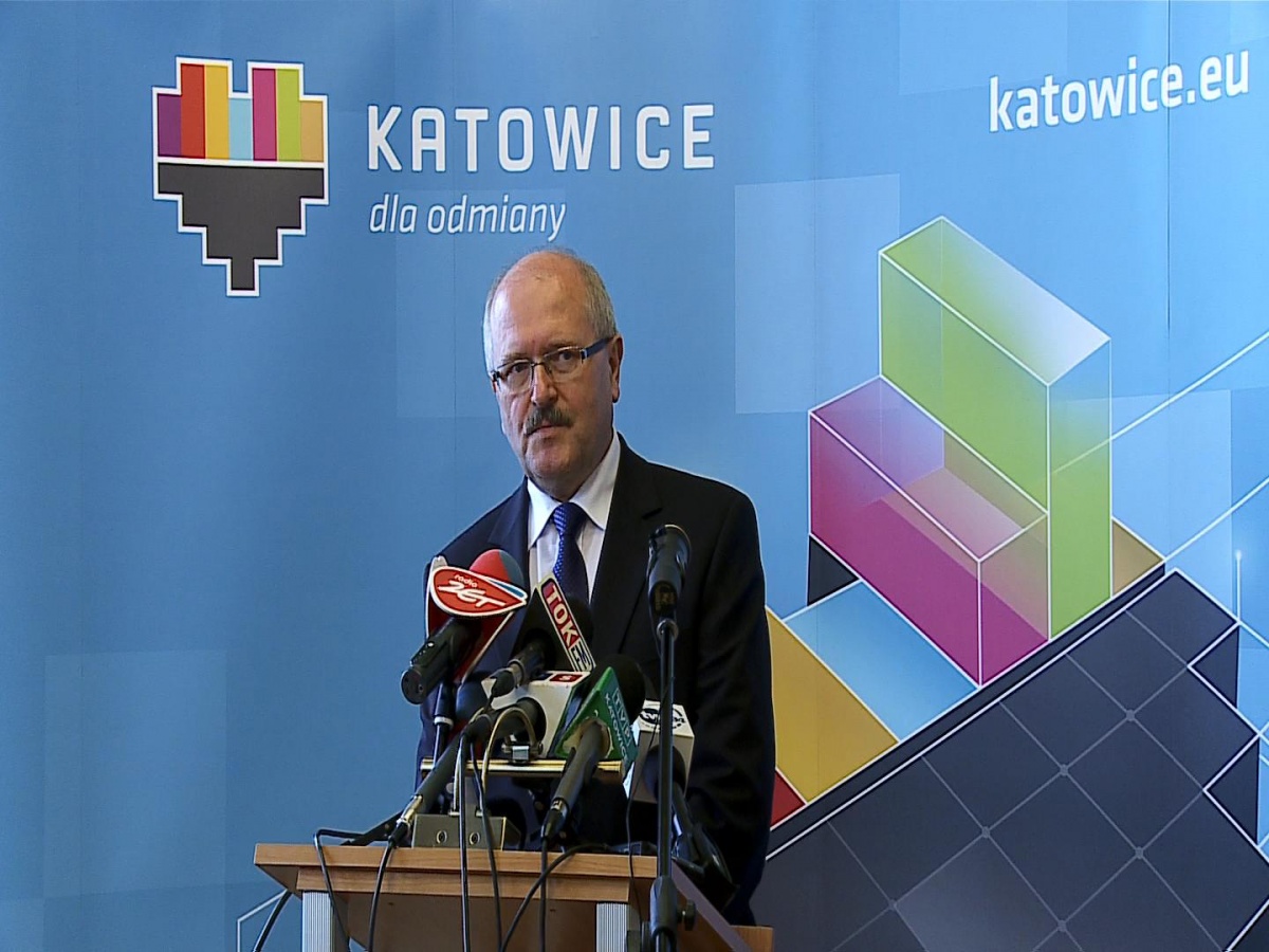 Łzy w katowickim urzędzie miasta. Co dalej z Piotrem Uszokiem?