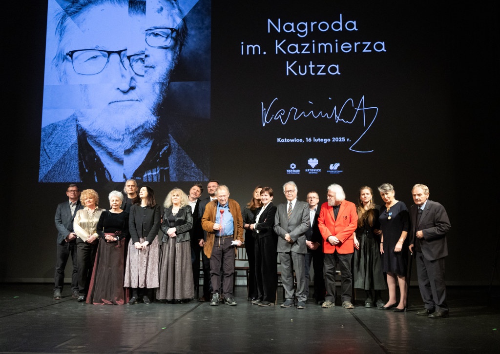 Nagroda im. Kazimierza Kutza dla Adama Michnika całkowicie zaprzecza idei tego wyróżnienia [OPINIA]