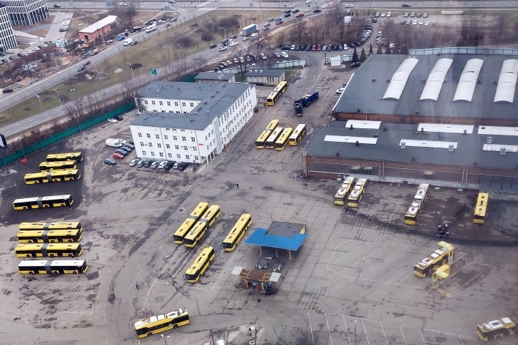 PKM Katowice rozwija elektryczną flotę, a teraz zainwestuje w fotowoltaikę