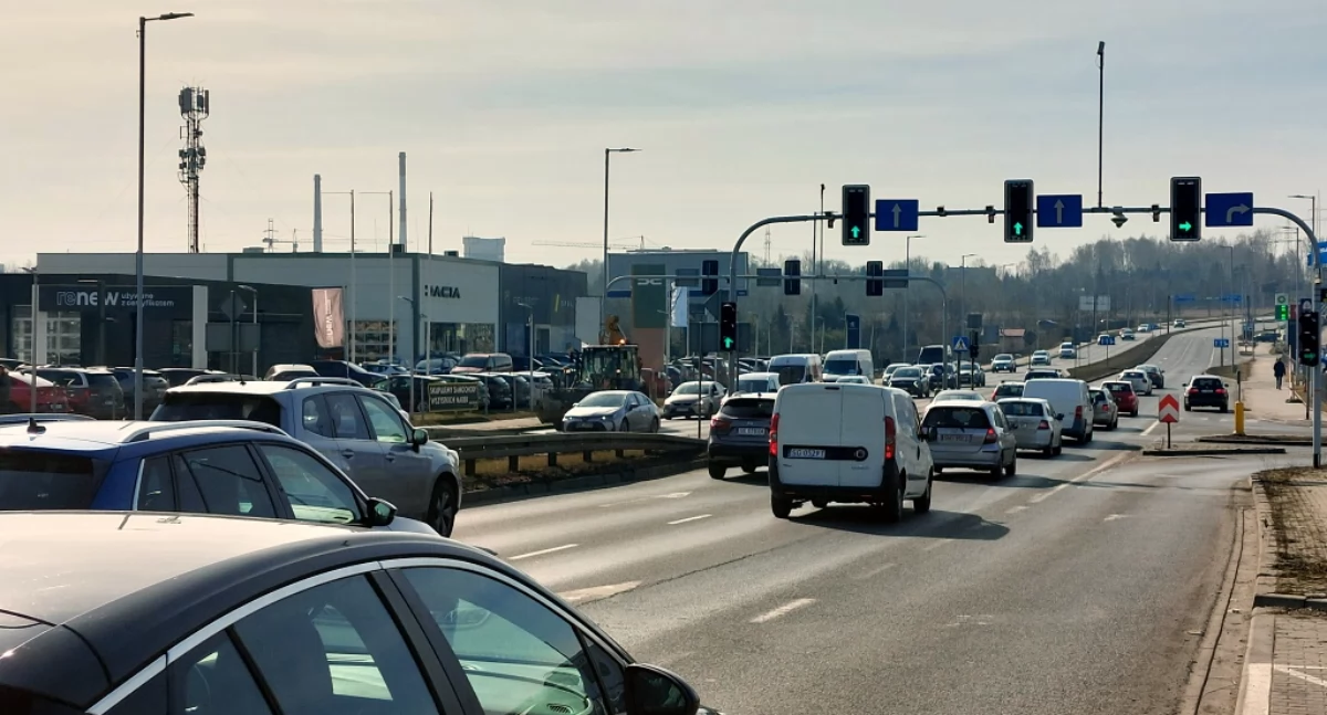 Wiadukt nad liniami kolejowymi i przygotowanie do velostrady. Kończy się projektowanie przedłużenia ul. Bocheńskiego