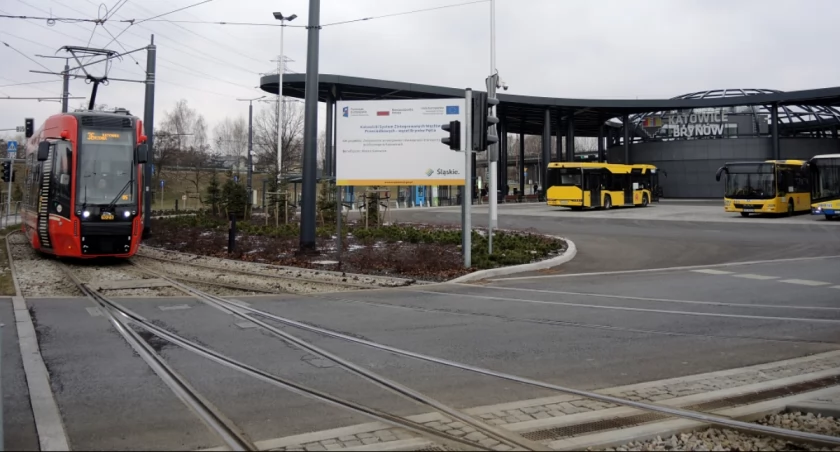 Dzień dobry Katowice. Nadal nie działa ważny element w centrum przesiadkowym