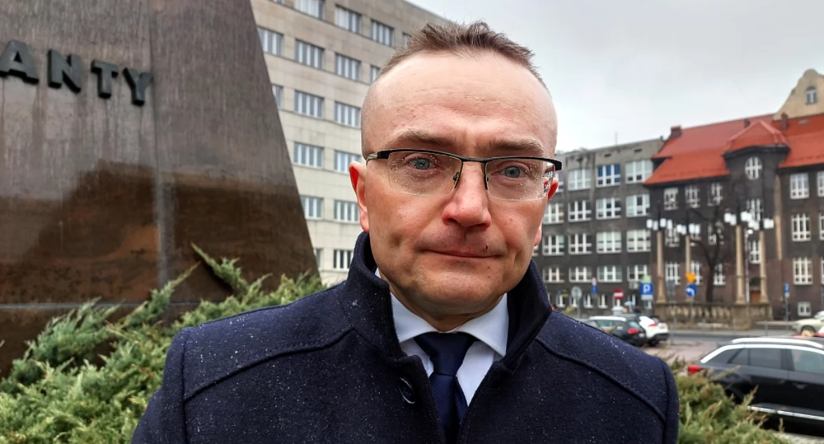 Jeździł TIR-em, teraz ma kancelarię i chce być prezydentem Polski. To kandydat Bezpartyjnych Samorządowców