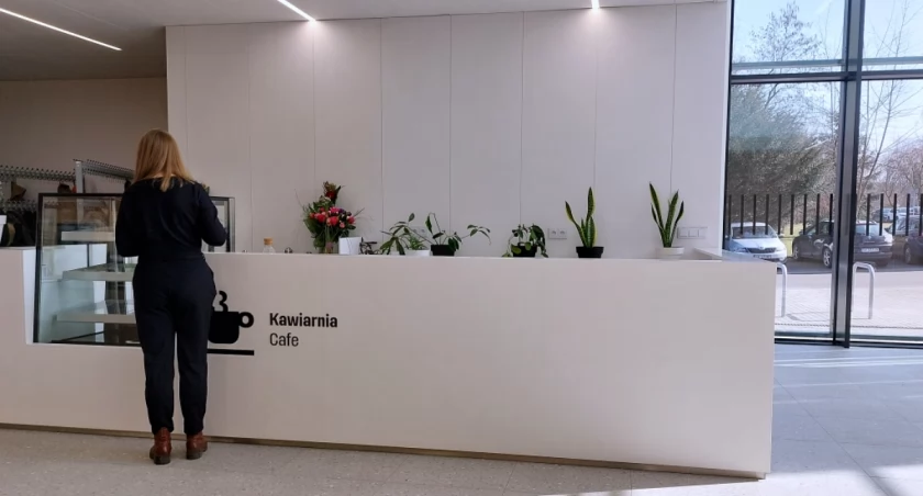 Nie ma chętnych na prowadzenie kawiarni w nowym domu kultury na os. Witosa