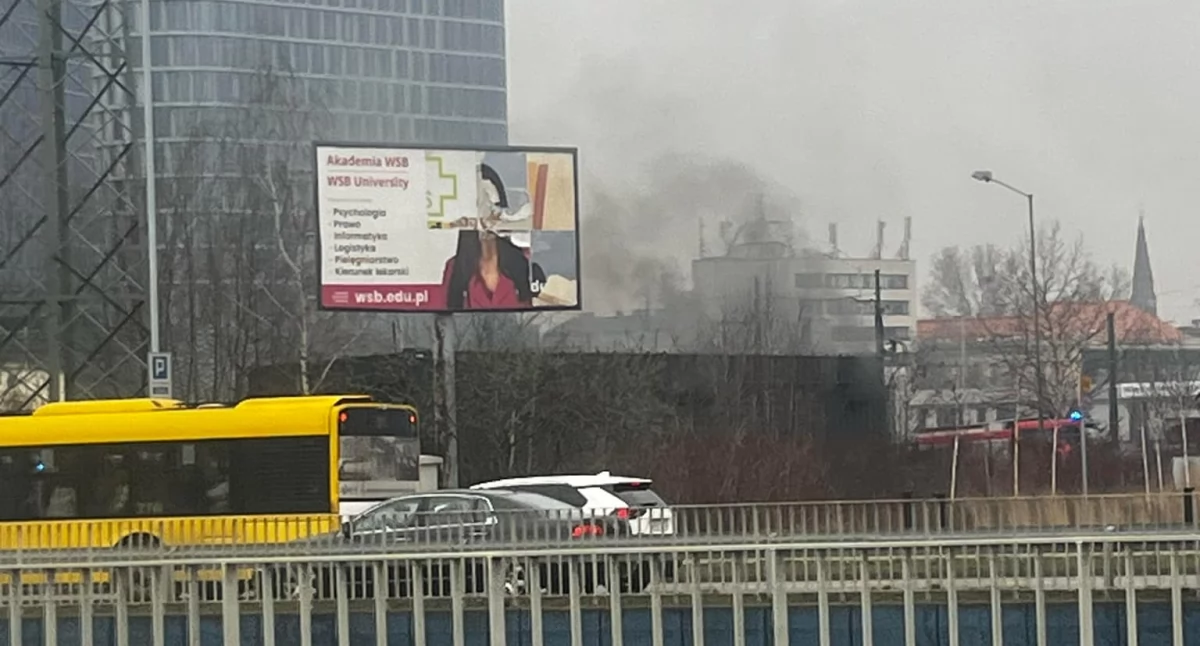 Pożar w budynku podstacji. Tramwaje w Katowicach stanęły