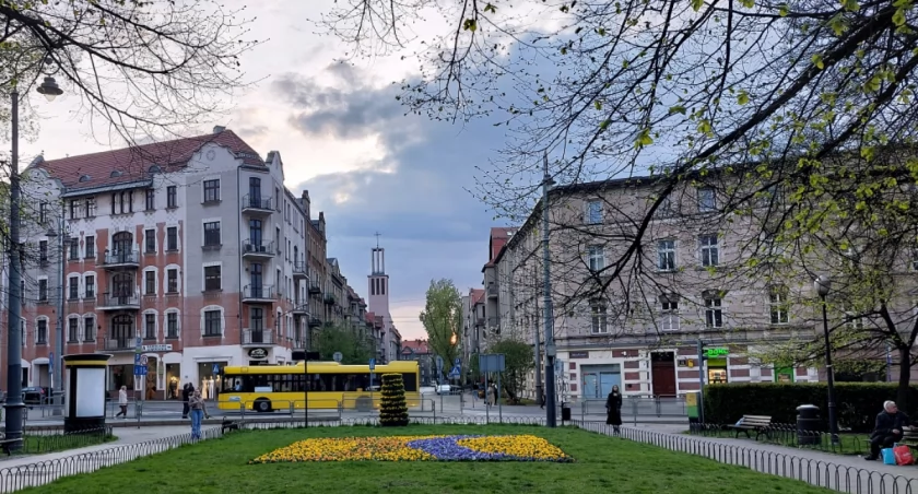 Dzień dobry Katowice. Dzisiaj parkowanie w obu strefach jest bezpłatne