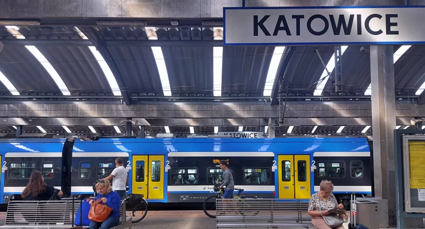 Dzień dobry Katowice. Dzisiaj zaczną kursować bezpośrednie pociągi do lotniska w Pyrzowicach
